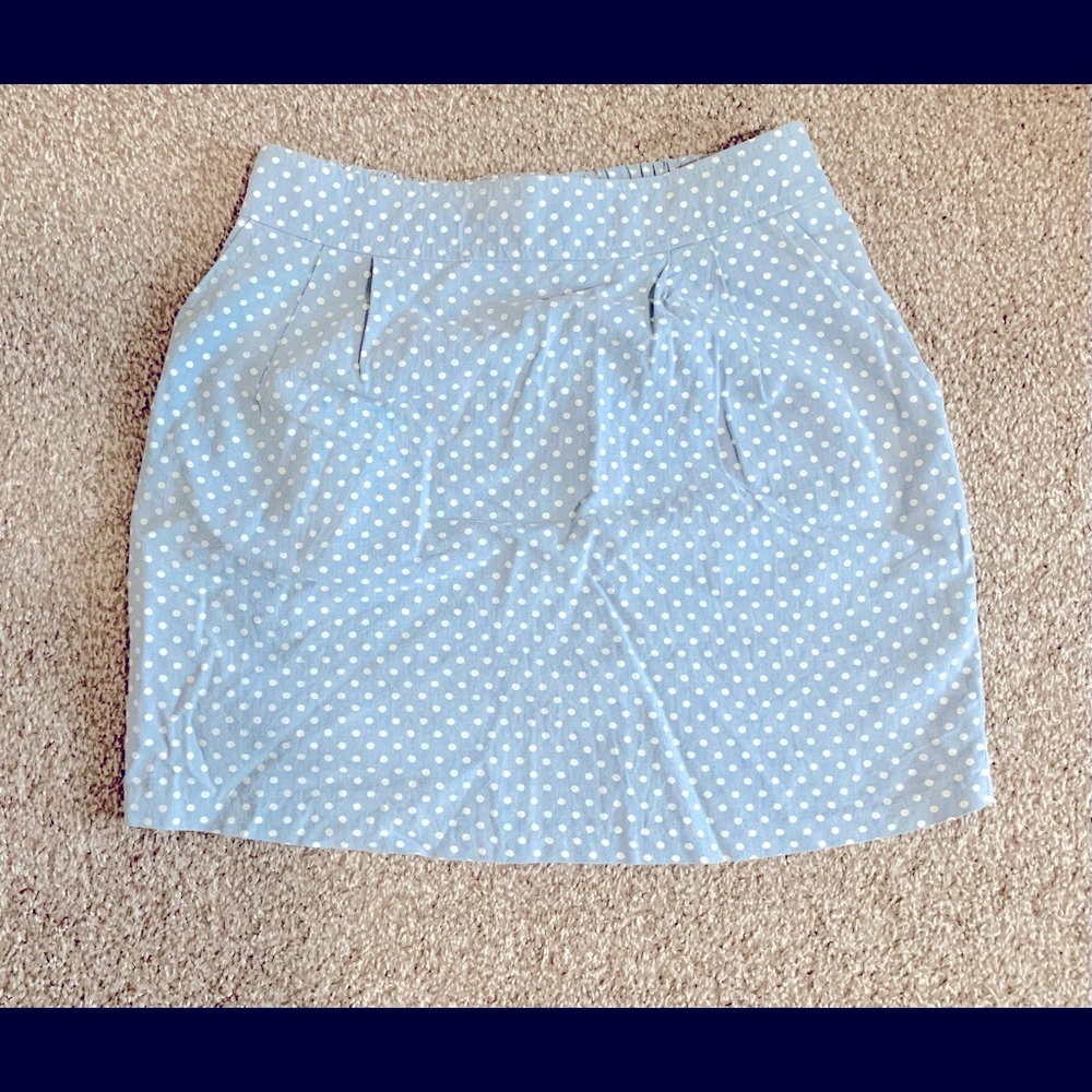 Baby blue short skirt
